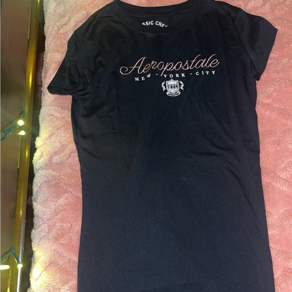 Aeropostale baby tee 🖤🩷